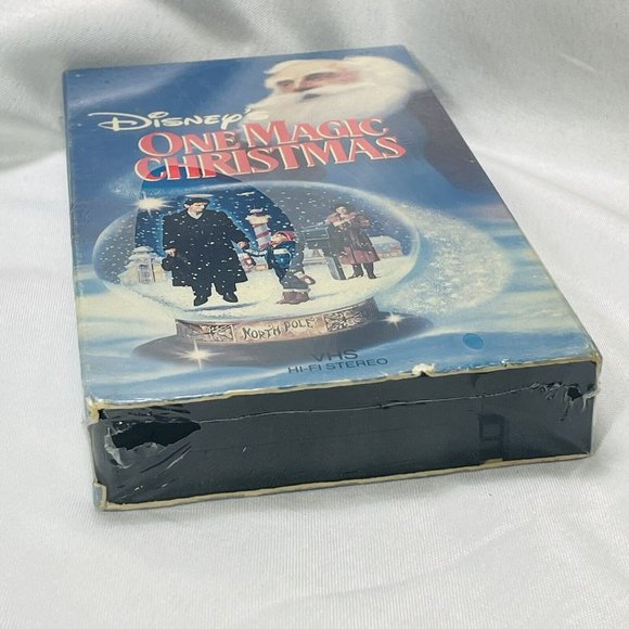 One Magic Christmas: Miracles Do Happen VHS Tape 1996 Holiday Movie Steenburgen - Picture 4 of 14
